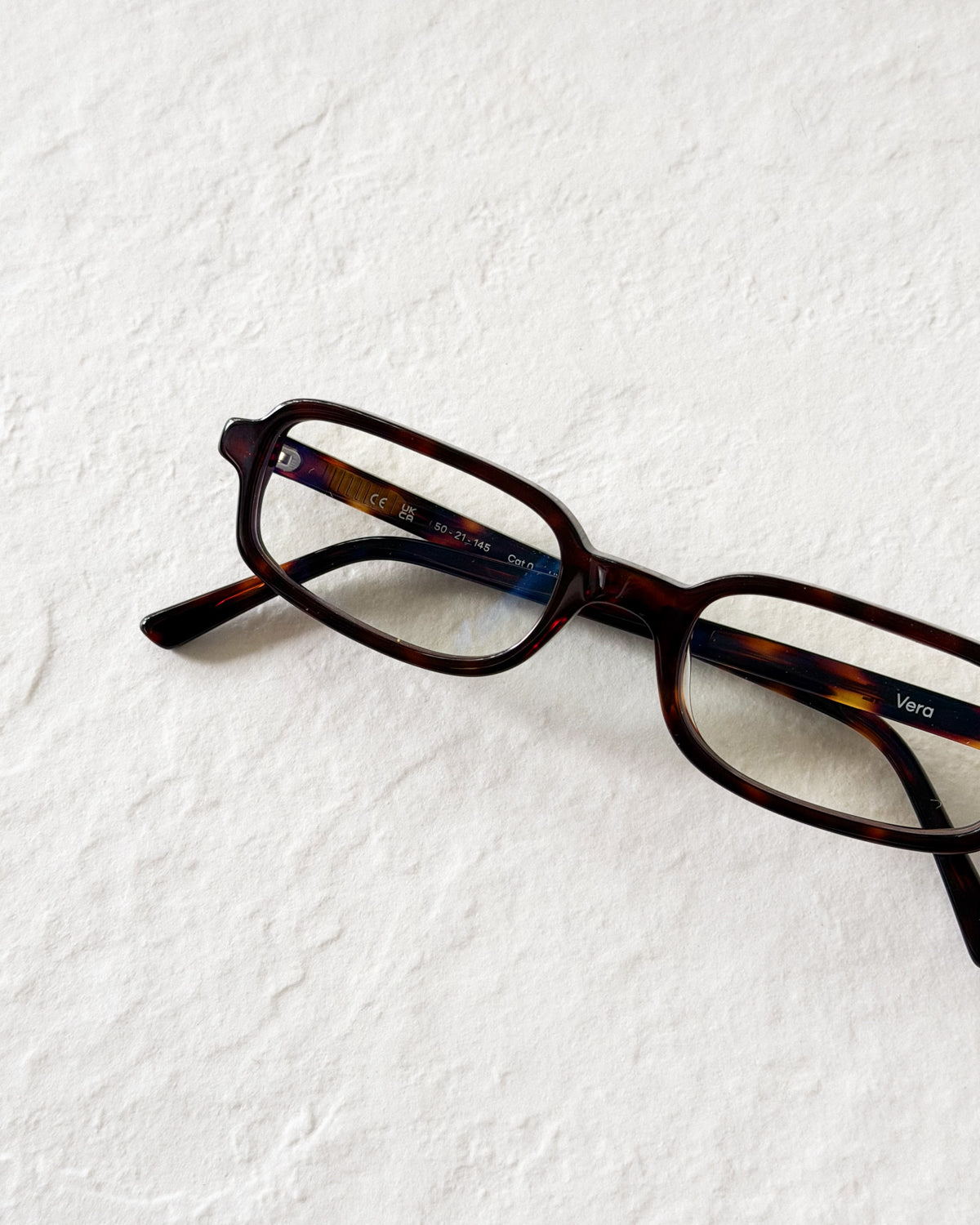VERA Dark Torte Blue Light