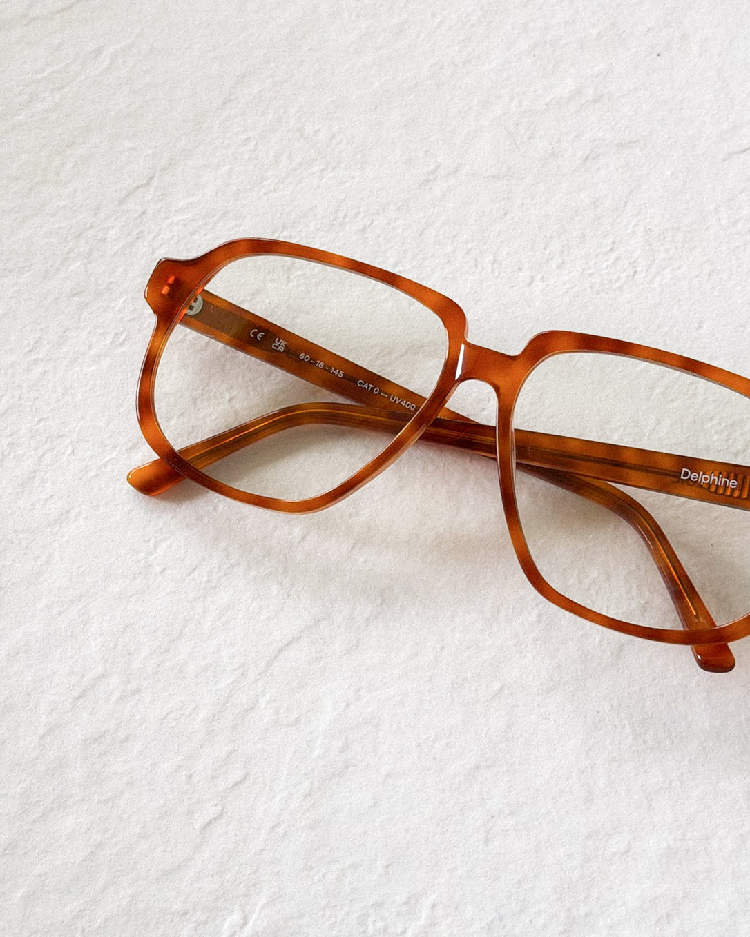DELPHINE Maple Blue Light