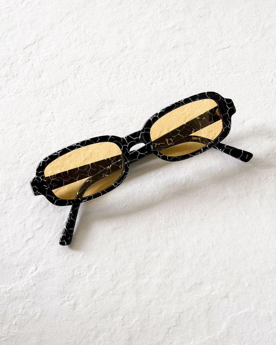 MARTINE Black Crackle
