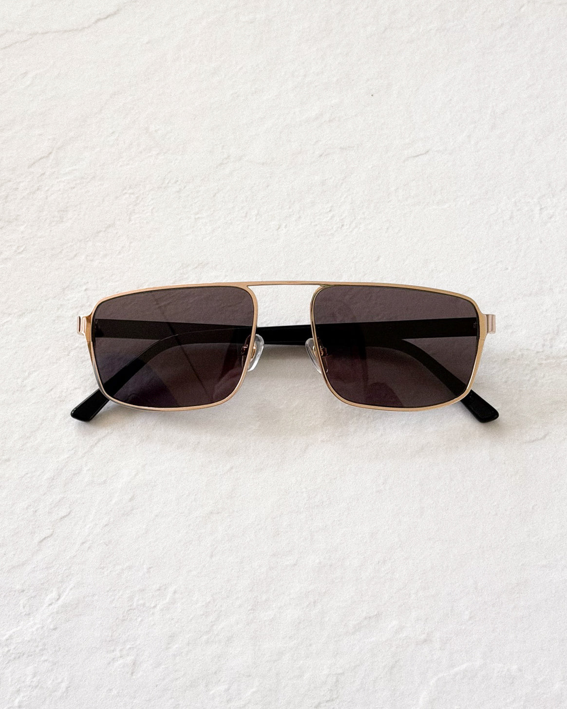 BILLIE Gold & Black