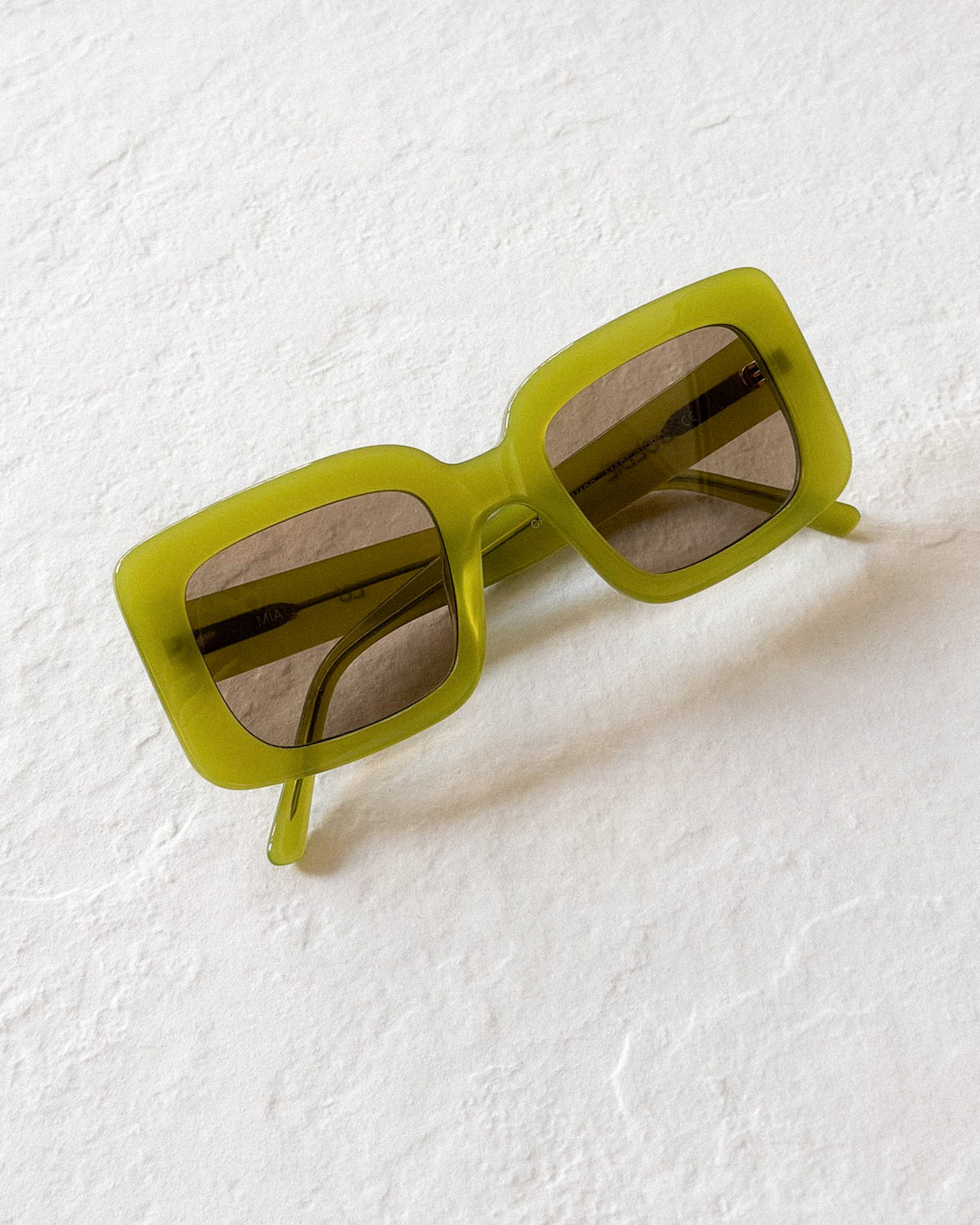 MIA Leaf