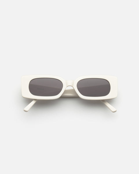Lu Goldie Salome Amber Honey Rectangular Y2K Sunglasses UV400 Retro Slim Frames Lu Goldie | Salomé | Honey & Brown Lens Sunglasses | Shade Files main image 4