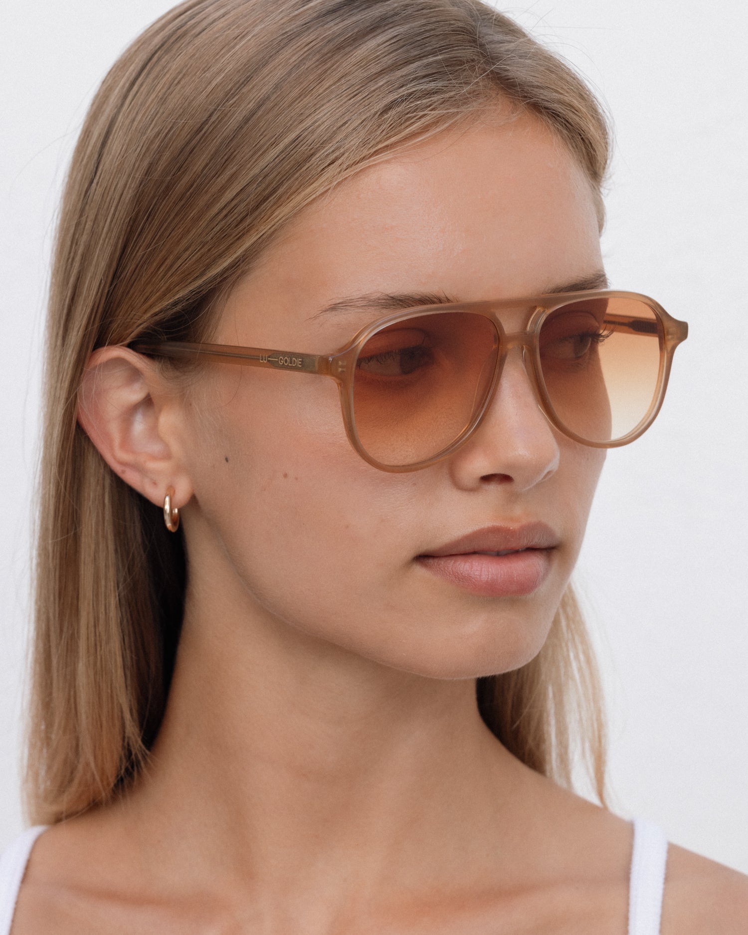 LU—GOLDIE Scout Sunglasses in Cola – Lu Goldie